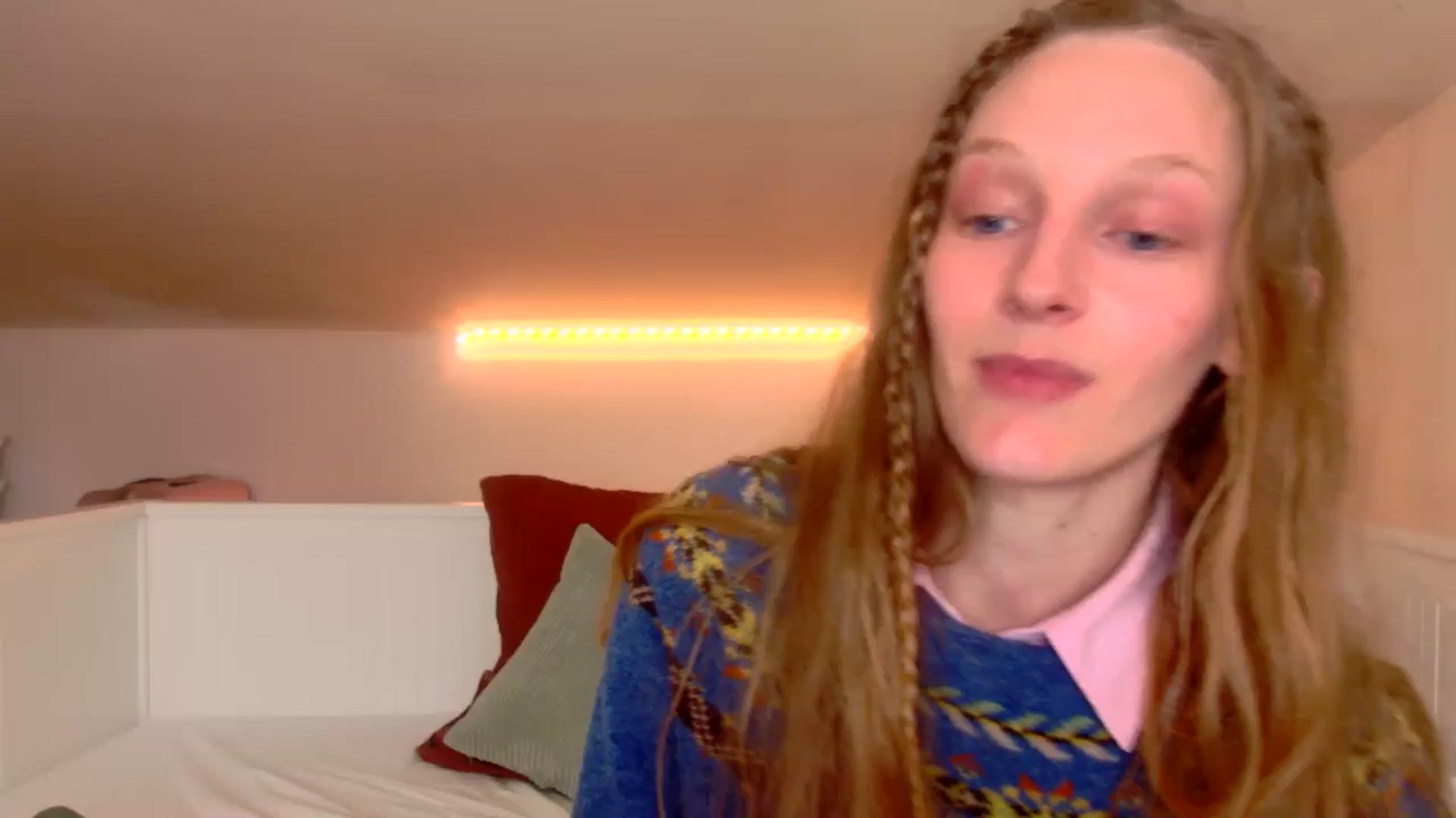 Gallery image thumbnail from Kinkywander's myfreecams stream on, 03/29/2025, 14:50 image 1 of 20