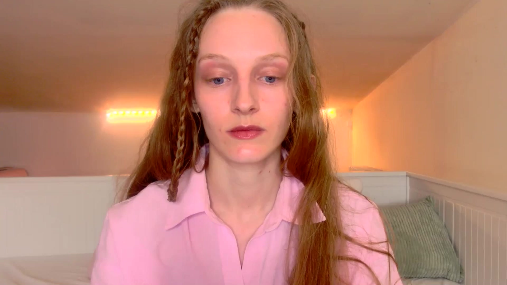 Gallery image thumbnail from Kinkywander's myfreecams stream on, 03/29/2025, 15:43 image 6 of 20