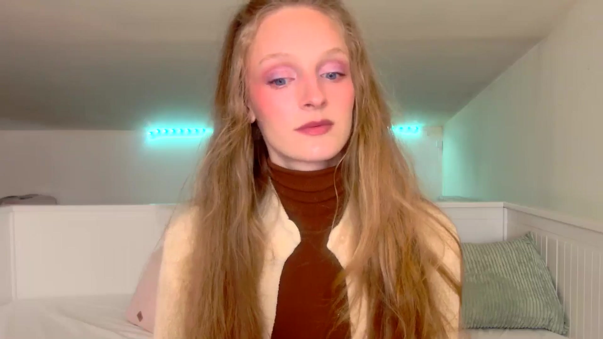 Gallery image thumbnail from Kinkywander's myfreecams stream on, 03/30/2025, 16:02 image 3 of 20