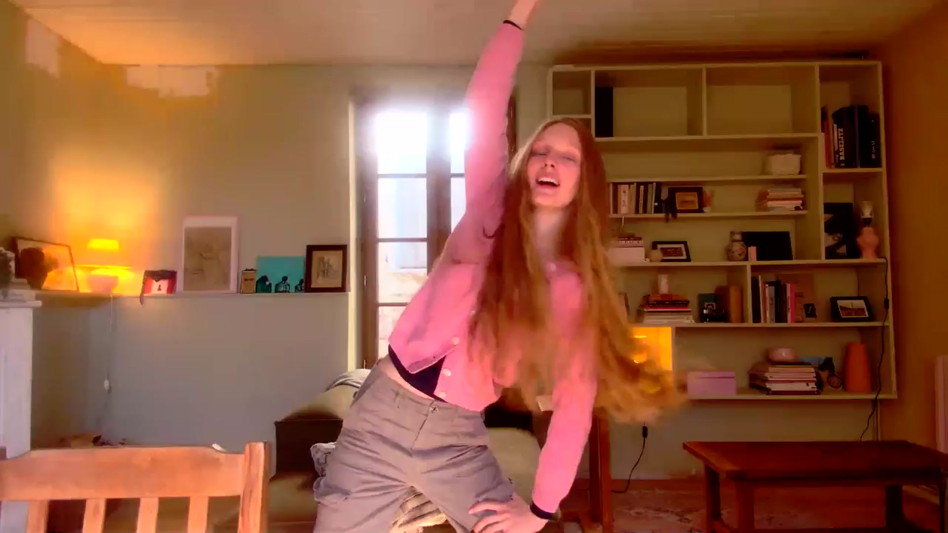Gallery image thumbnail from Kinkywander's myfreecams stream on, 04/06/2025, 17:27 image 1 of 20