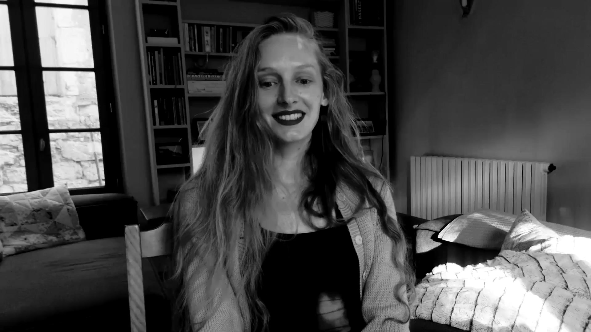 Gallery image thumbnail from Kinkywander's myfreecams stream on, 04/06/2025, 17:27 image 16 of 20