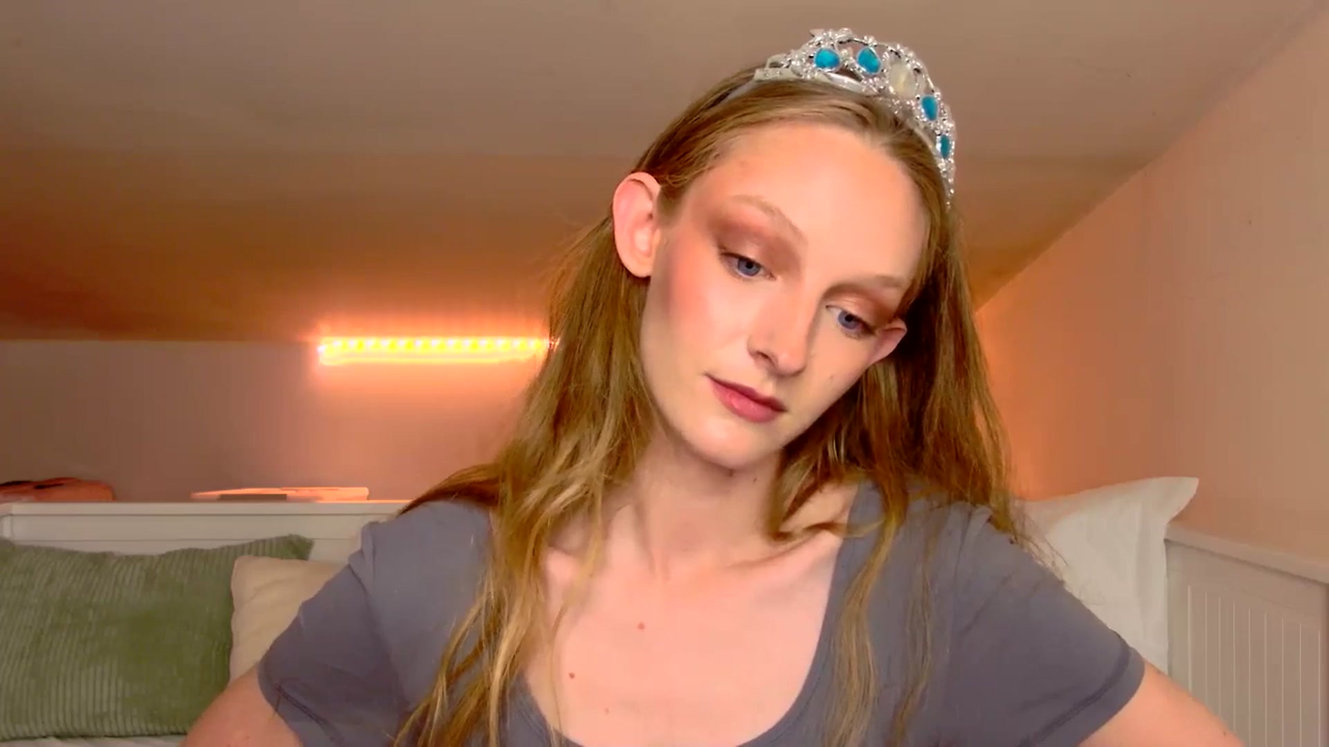 Gallery image thumbnail from Kinkywander's myfreecams stream on, 04/26/2025, 17:55 image 19 of 20