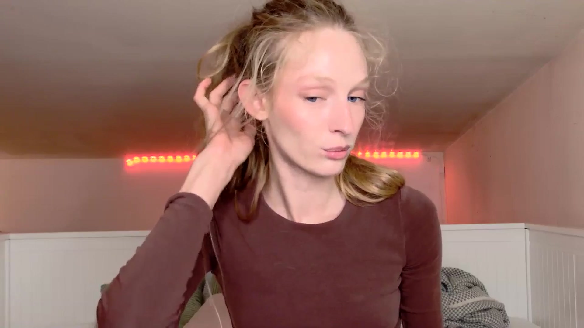 Gallery image thumbnail from Kinkywander's myfreecams stream on, 07/27/2025, 14:07 image 7 of 20
