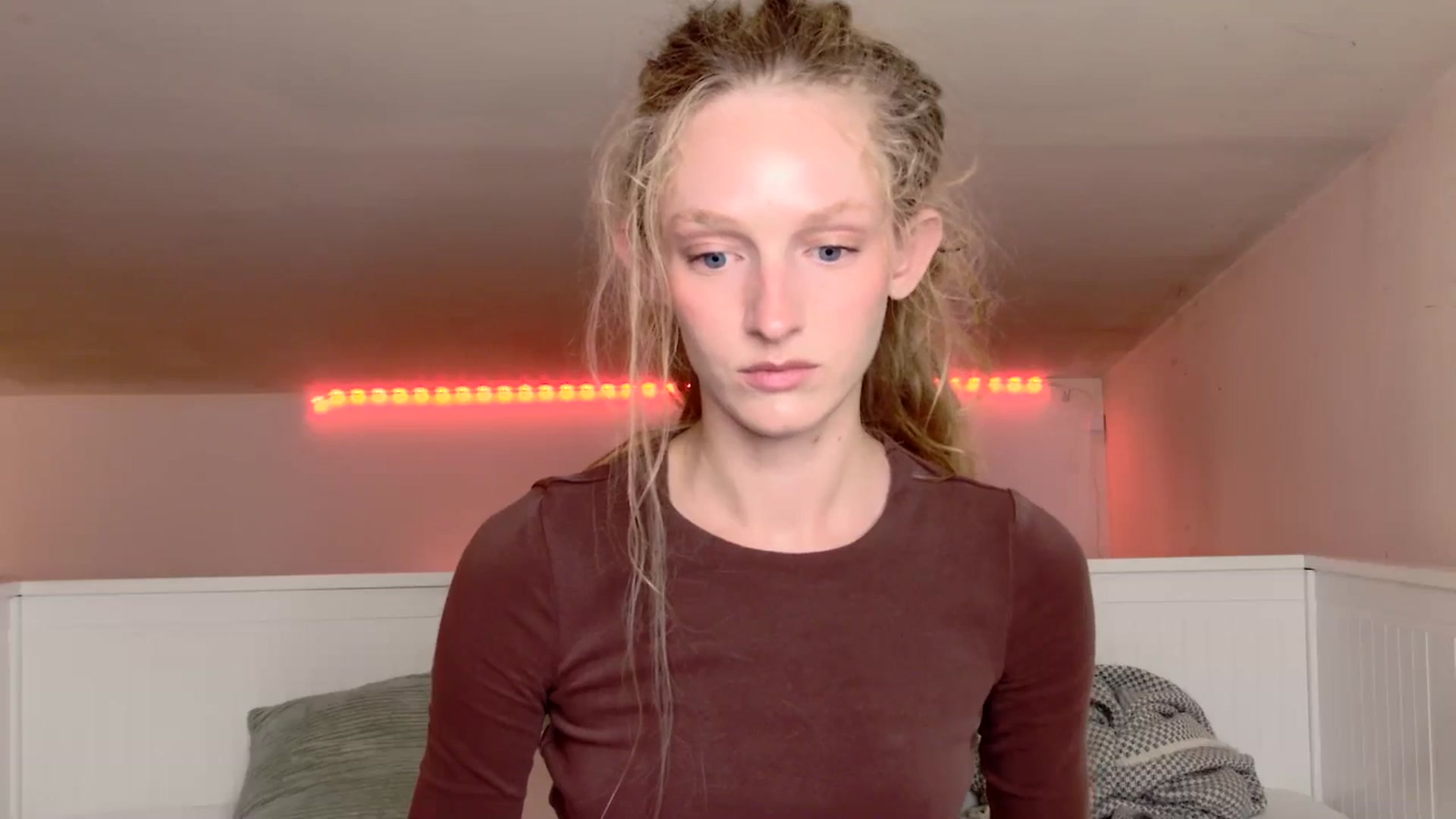Gallery image thumbnail from Kinkywander's myfreecams stream on, 07/27/2025, 14:07 image 14 of 20