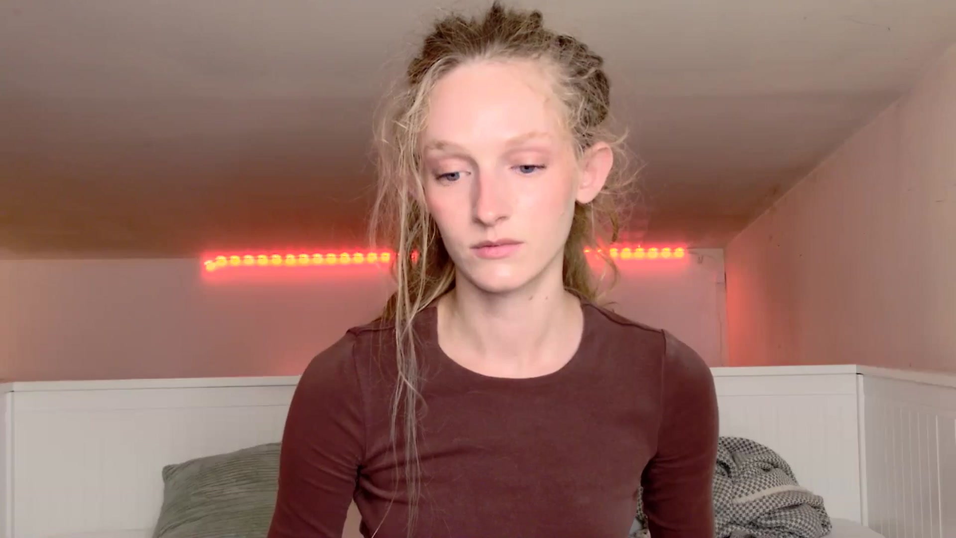 Gallery image thumbnail from Kinkywander's myfreecams stream on, 07/27/2025, 14:07 image 16 of 20