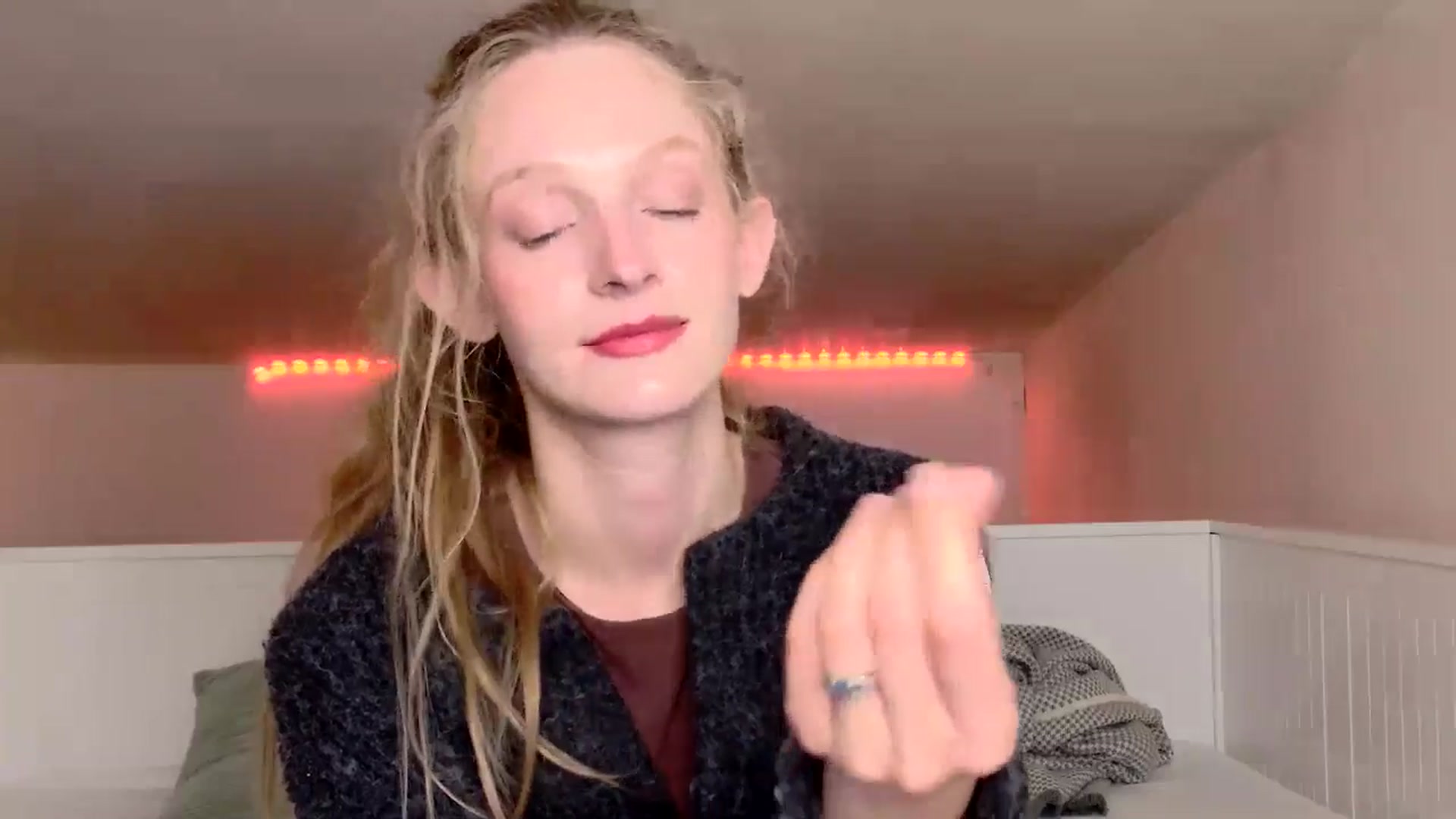 Gallery image thumbnail from Kinkywander's myfreecams stream on, 07/27/2025, 14:58 image 19 of 20