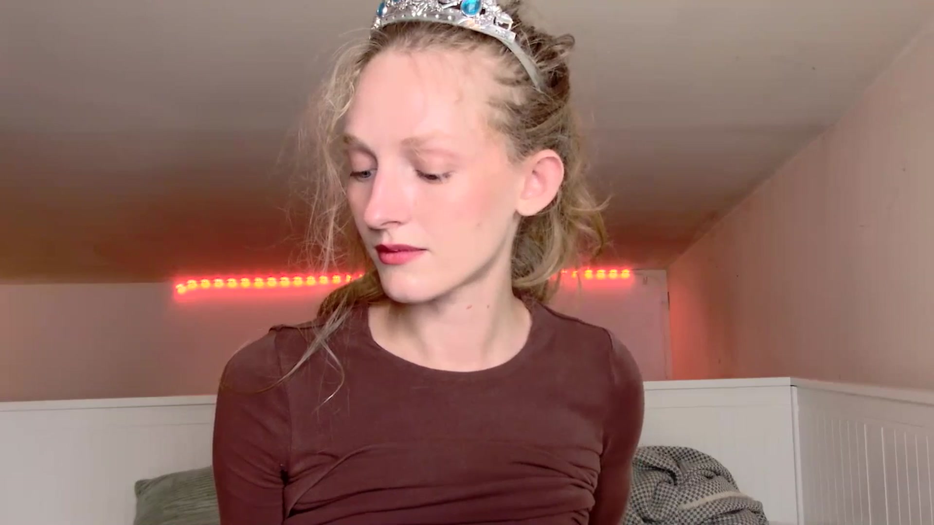 Gallery image thumbnail from Kinkywander's myfreecams stream on, 07/27/2025, 16:07 image 13 of 20