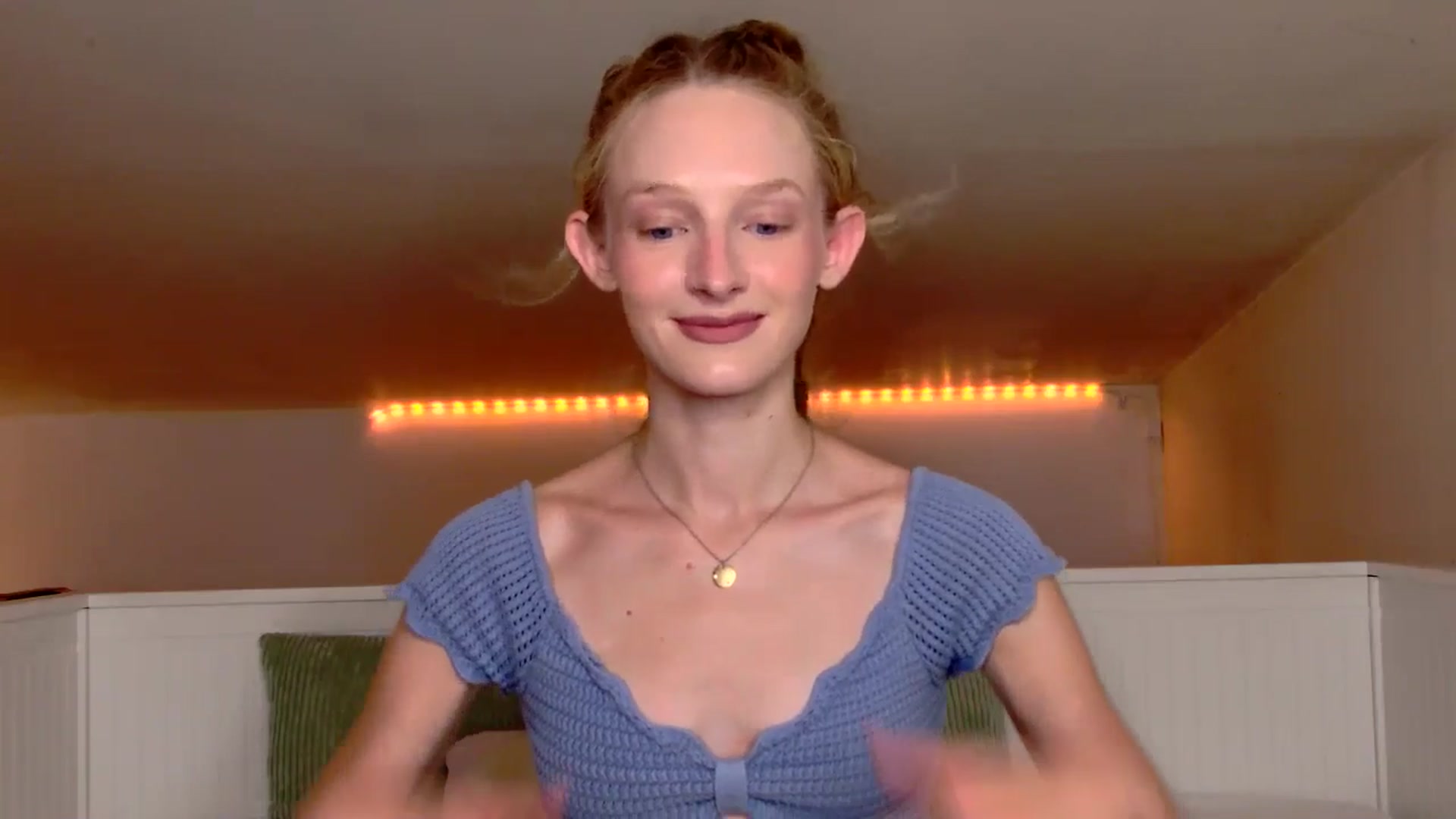 Gallery image thumbnail from Kinkywander's myfreecams stream on, 08/10/2025, 17:05 image 11 of 20