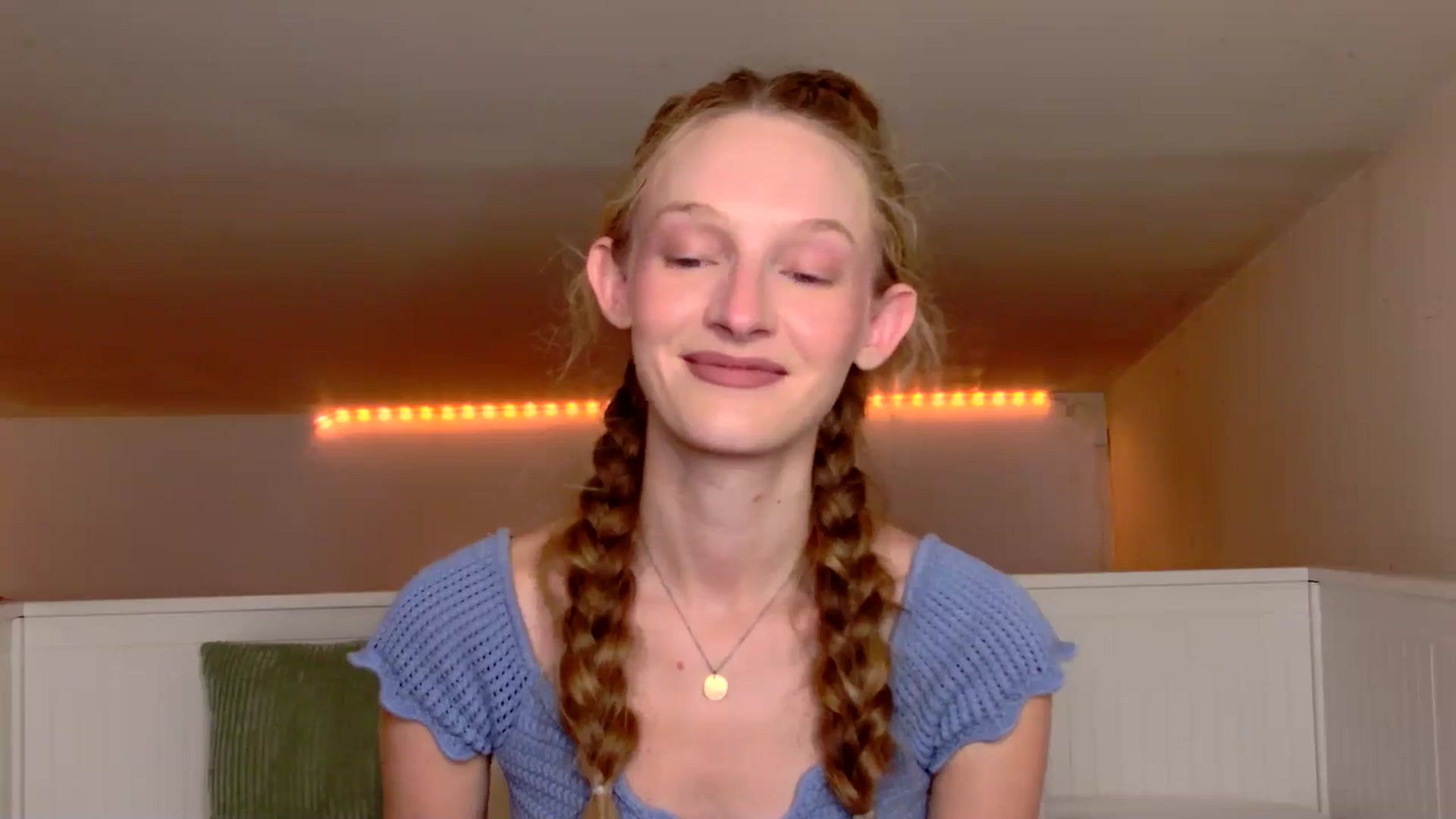 Gallery image thumbnail from Kinkywander's myfreecams stream on, 08/10/2025, 17:05 image 5 of 20