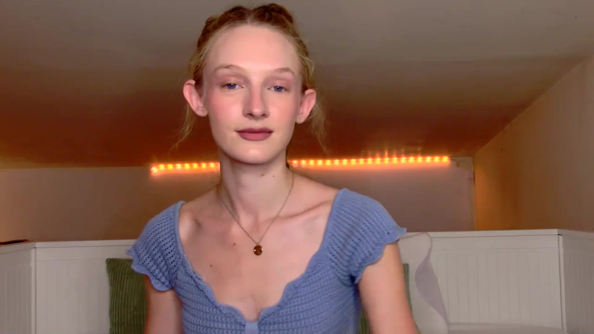 Gallery image thumbnail from Kinkywander's myfreecams stream on, 08/10/2025, 17:05 image 12 of 20