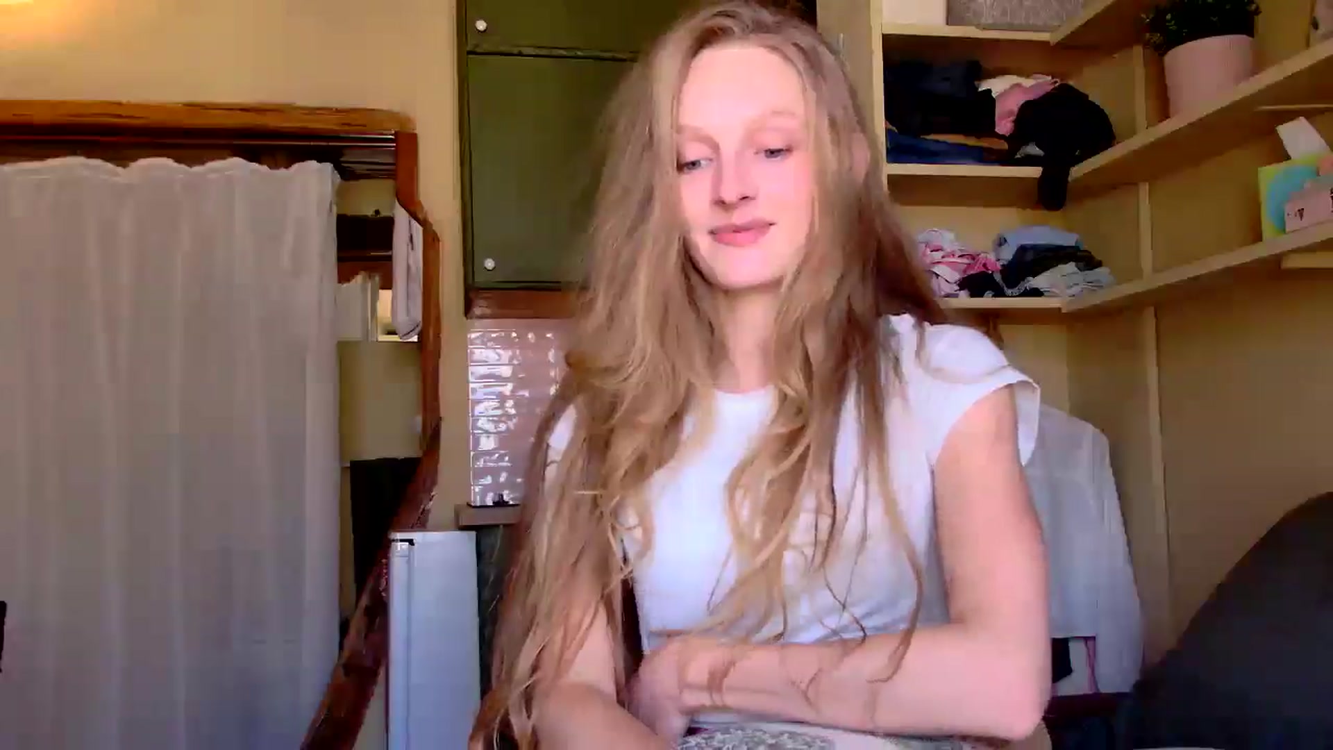 Gallery image thumbnail from Kinkywander's myfreecams stream on, 08/24/2025, 18:06 image 9 of 20