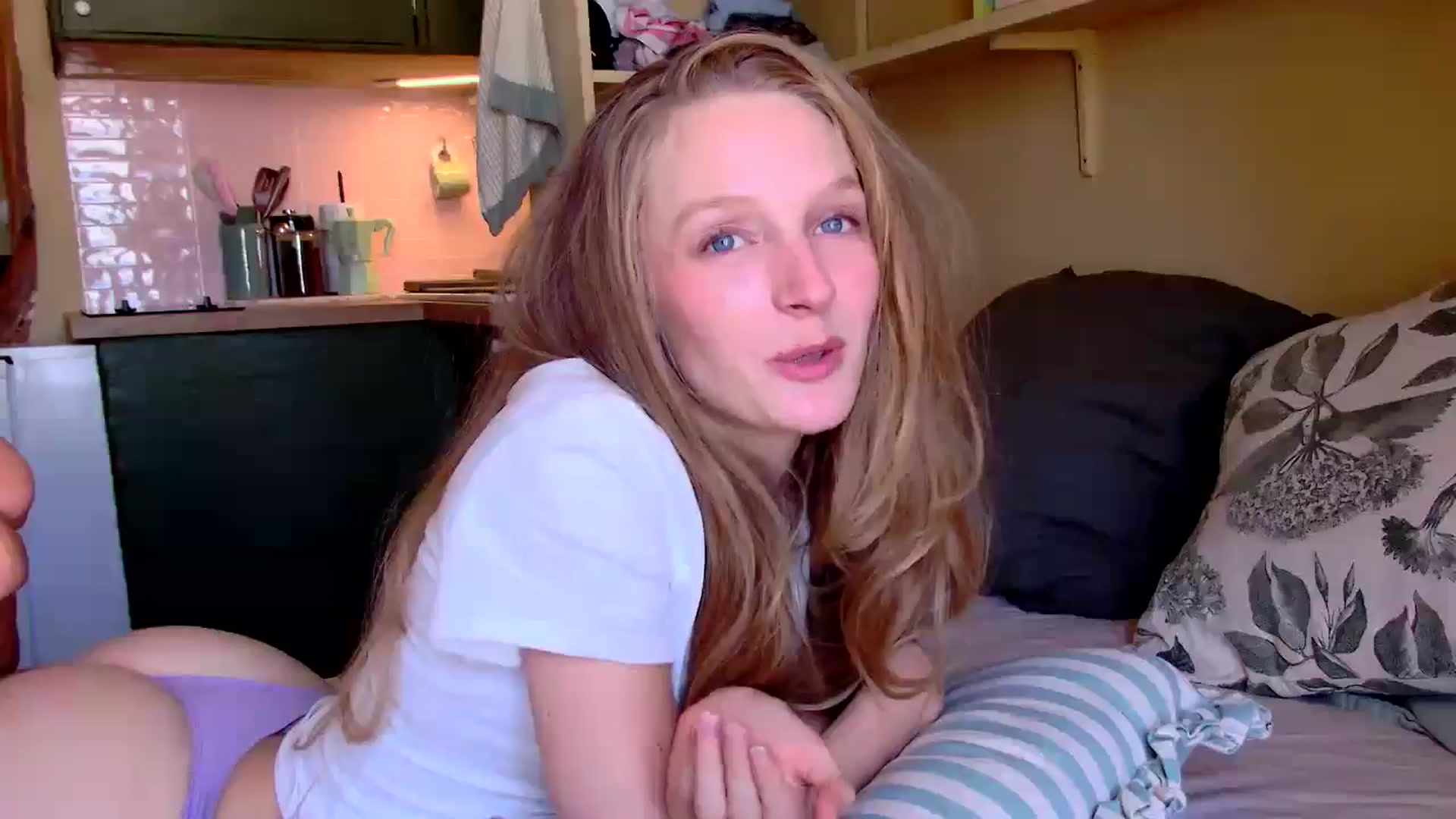 Gallery image thumbnail from Kinkywander's myfreecams stream on, 08/24/2025, 18:06 image 5 of 20