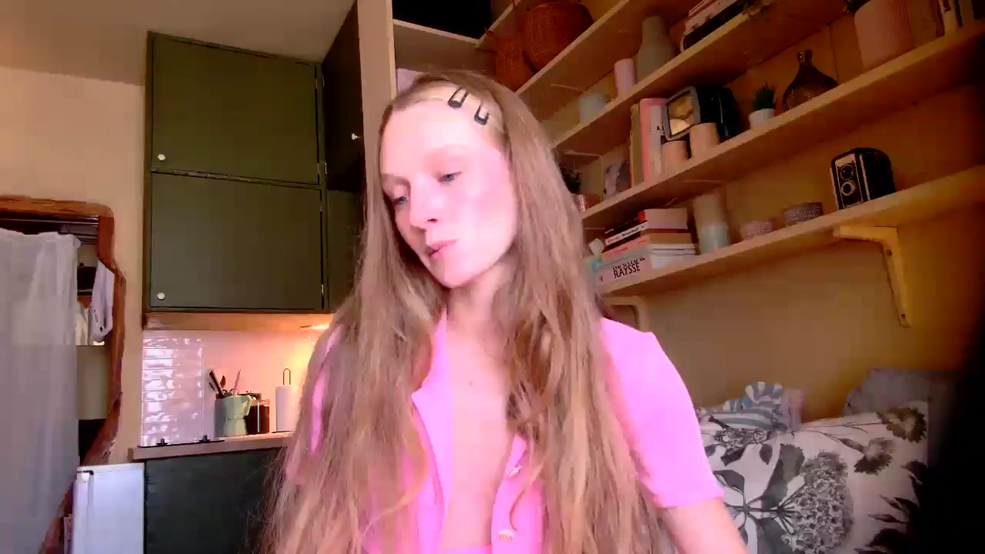 Gallery image thumbnail from Kinkywander's myfreecams stream on, 09/06/2025, 14:41 image 18 of 20
