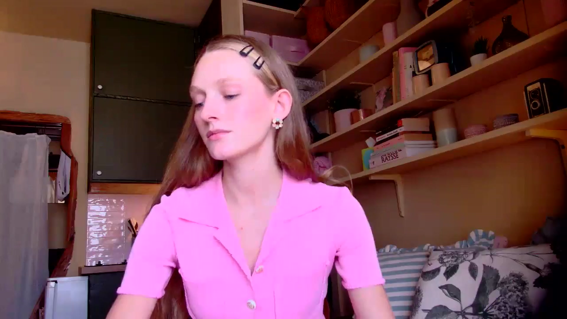 Gallery image thumbnail from Kinkywander's myfreecams stream on, 09/06/2025, 14:41 image 2 of 20