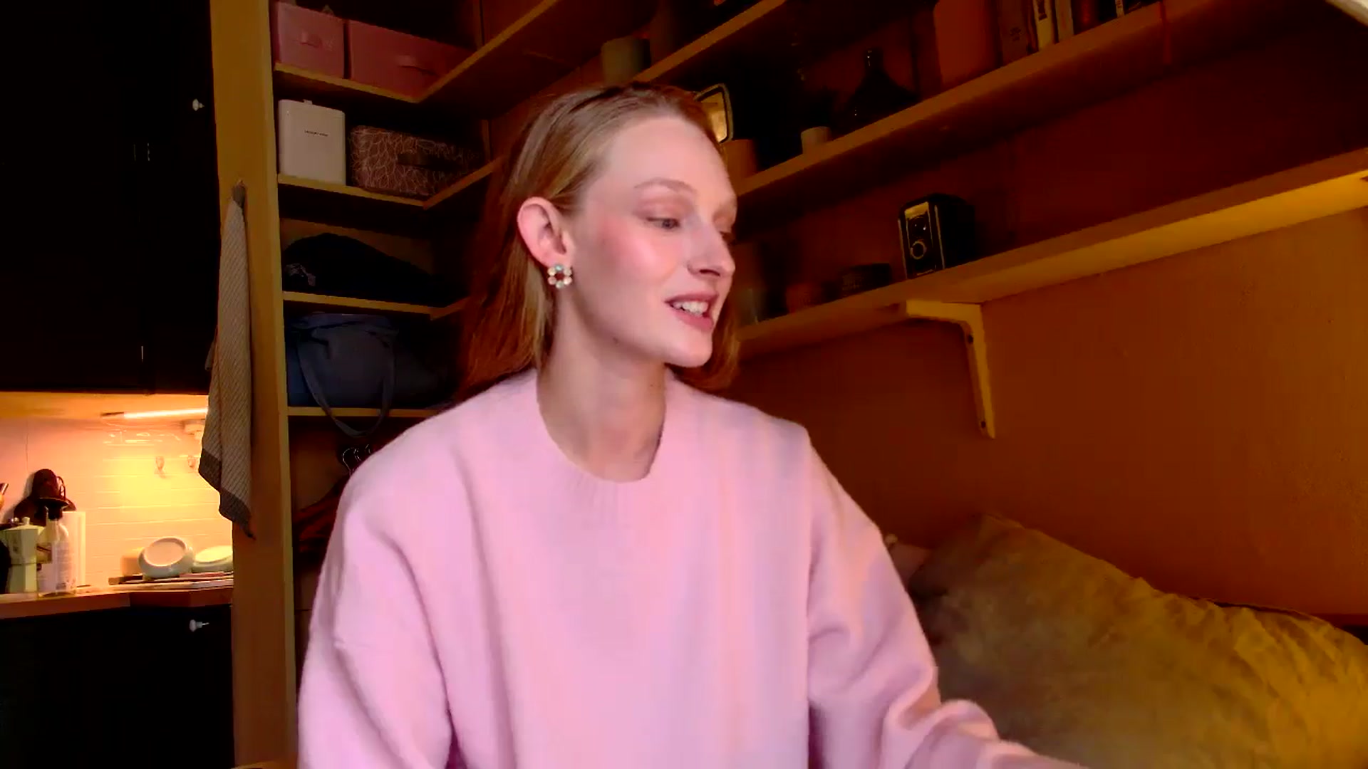 Gallery image thumbnail from Kinkywander's myfreecams stream on, 09/14/2025, 15:27 image 2 of 20