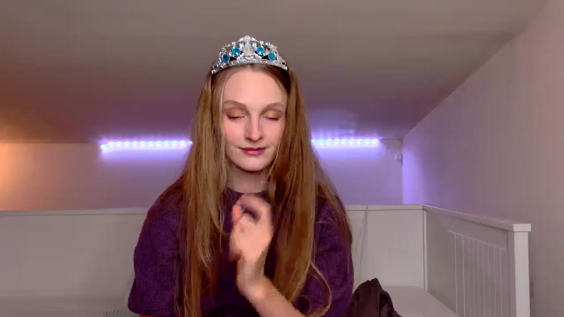 Gallery image thumbnail from Kinkywander's myfreecams stream on, 10/26/2025, 17:39 image 16 of 20