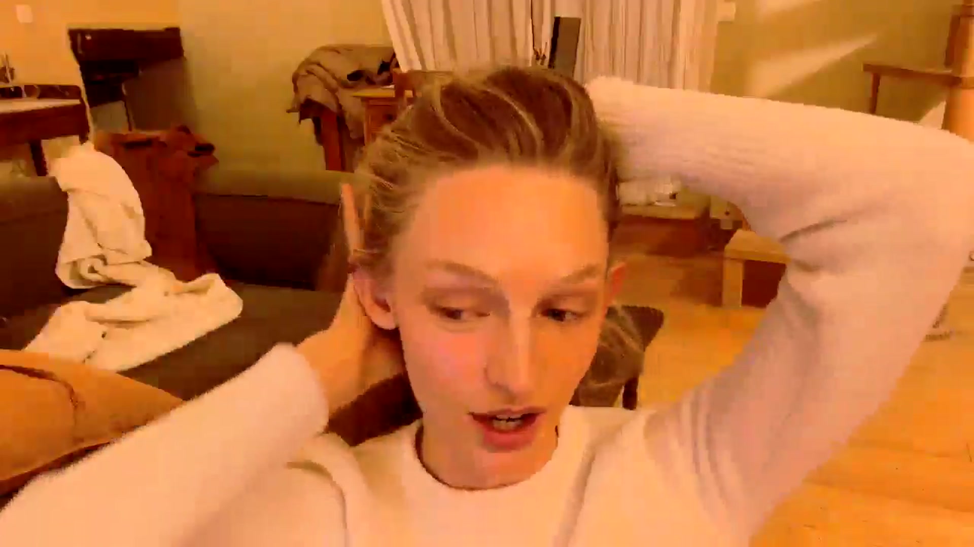 Gallery image thumbnail from Kinkywander's myfreecams stream on, 11/22/2025, 18:40 image 16 of 20