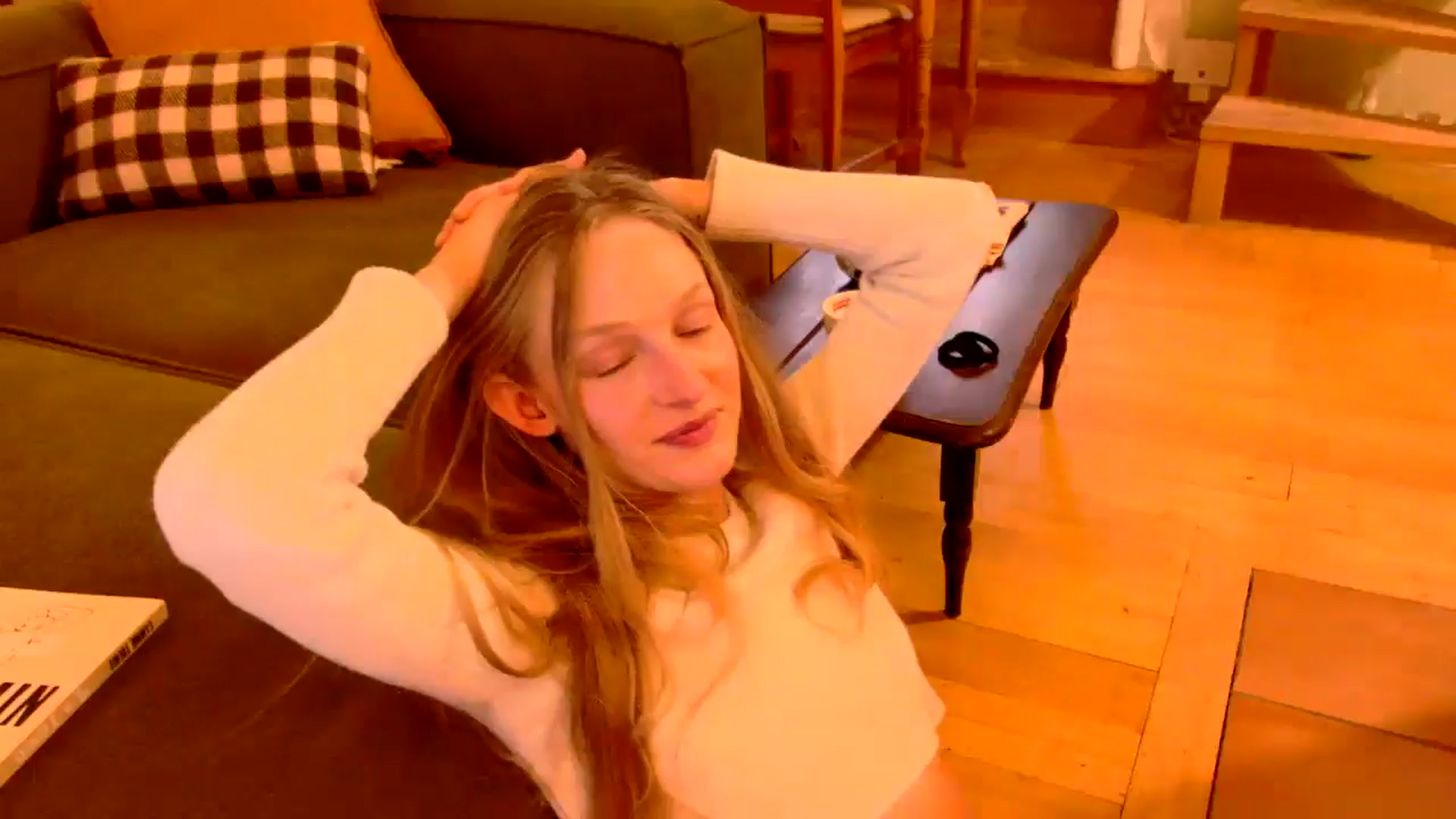 Gallery image thumbnail from Kinkywander's myfreecams stream on, 11/22/2025, 18:40 image 9 of 20