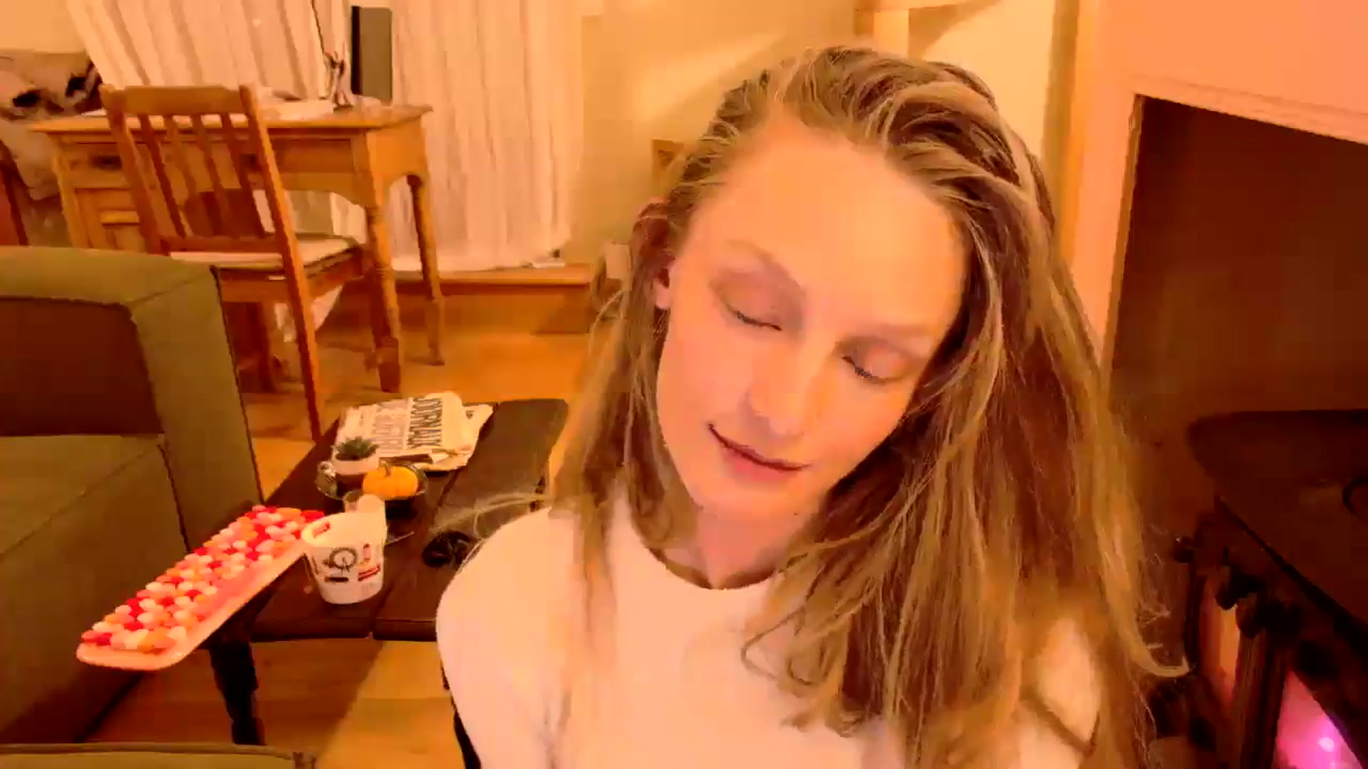Gallery image thumbnail from Kinkywander's myfreecams stream on, 11/22/2025, 18:40 image 18 of 20