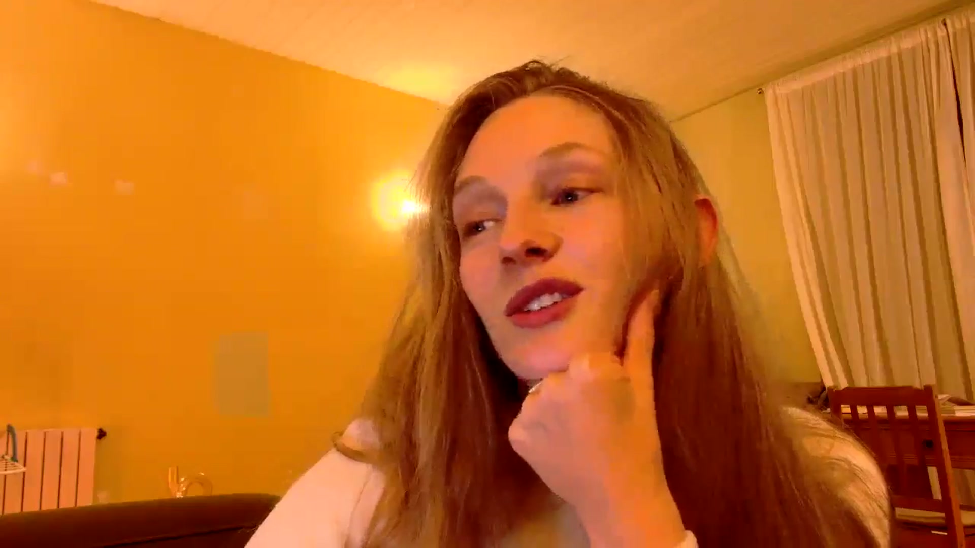 Gallery image thumbnail from Kinkywander's myfreecams stream on, 11/22/2025, 19:40 image 3 of 20