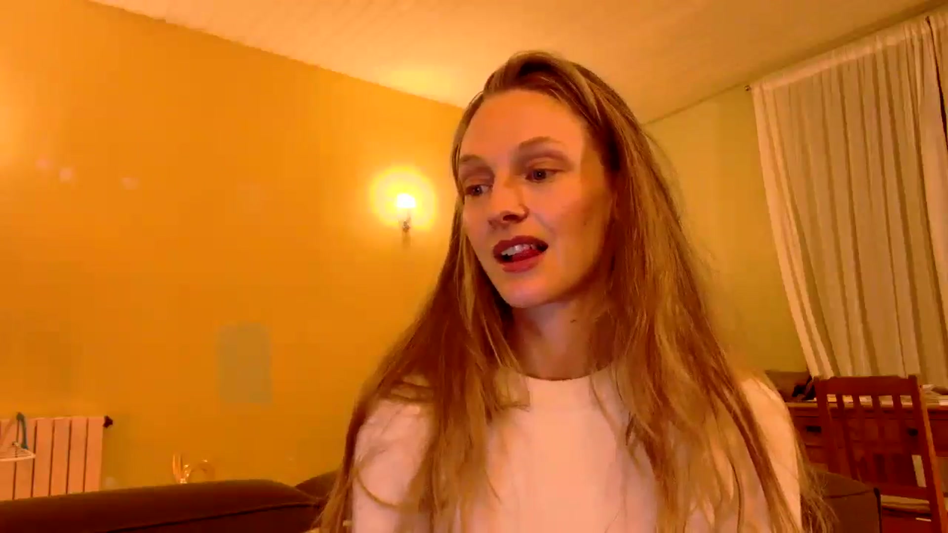 Gallery image thumbnail from Kinkywander's myfreecams stream on, 11/22/2025, 19:40 image 9 of 20