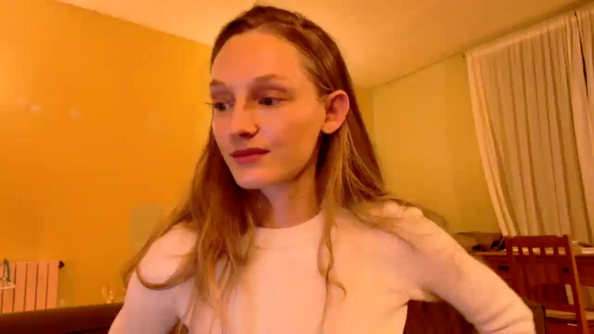 Gallery image thumbnail from Kinkywander's myfreecams stream on, 11/22/2025, 19:40 image 4 of 20