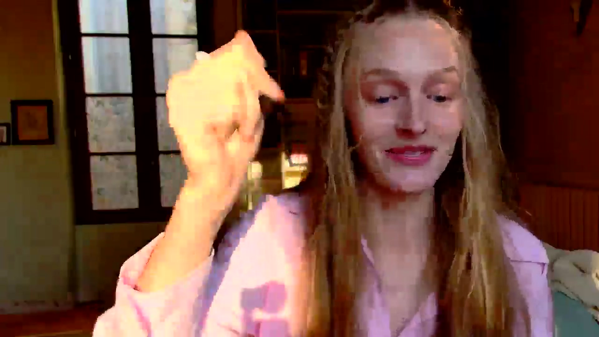 Gallery image thumbnail from Kinkywander's myfreecams stream on, 03/21/2026, 17:35 image 16 of 20