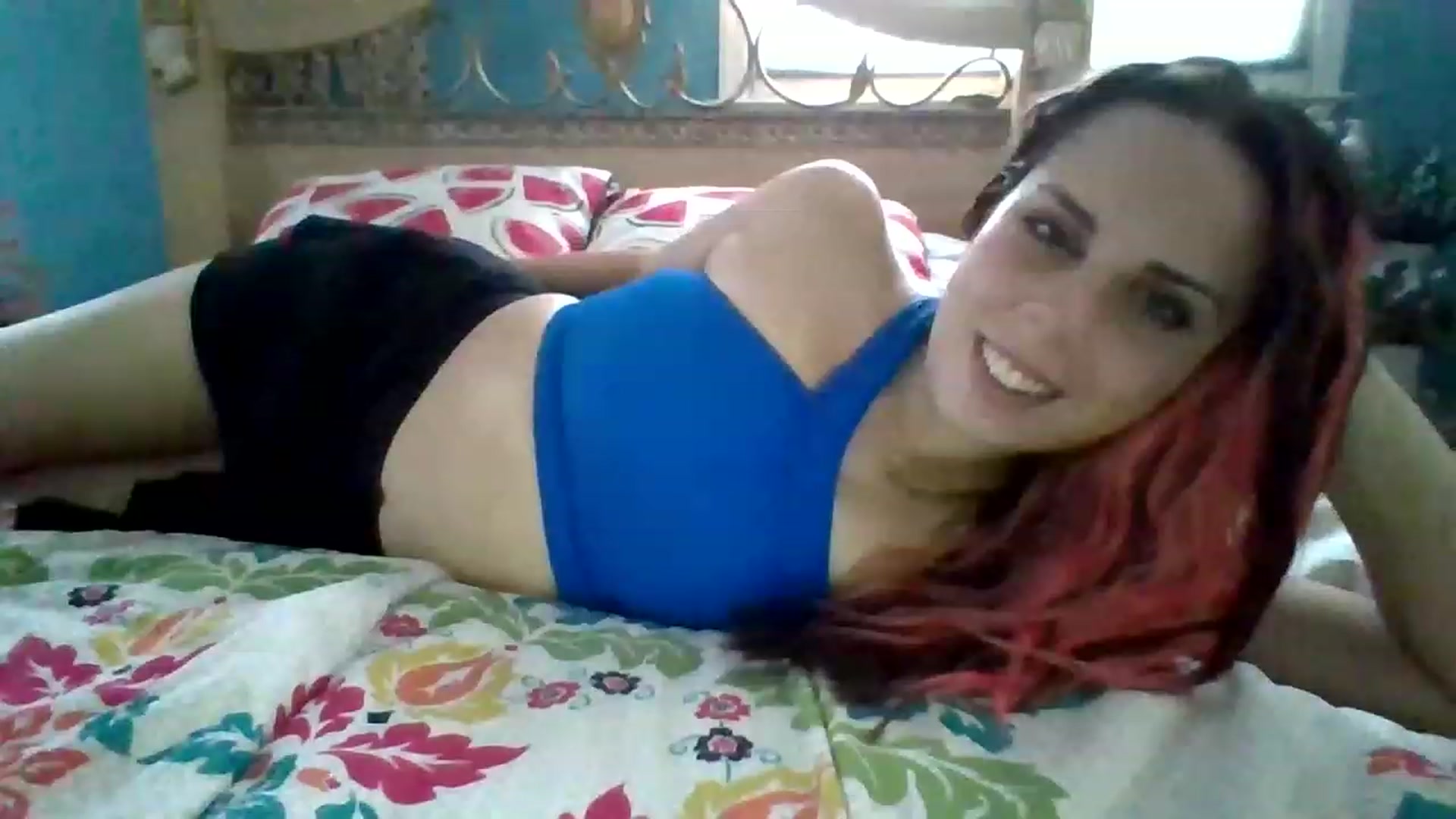 Gallery image thumbnail from KinleySweetie's myfreecams stream on, 11/20/2022, 19:30 image 6 of 20