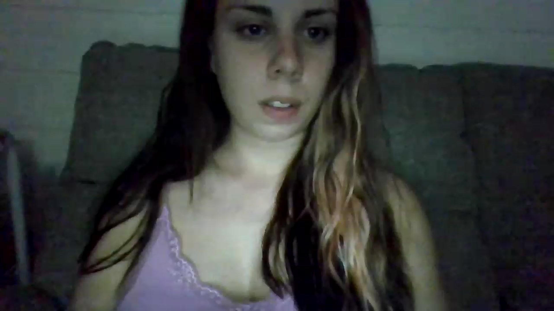 Gallery image thumbnail from KinleySweetie's myfreecams stream on, 03/07/2023, 01:56 image 8 of 20