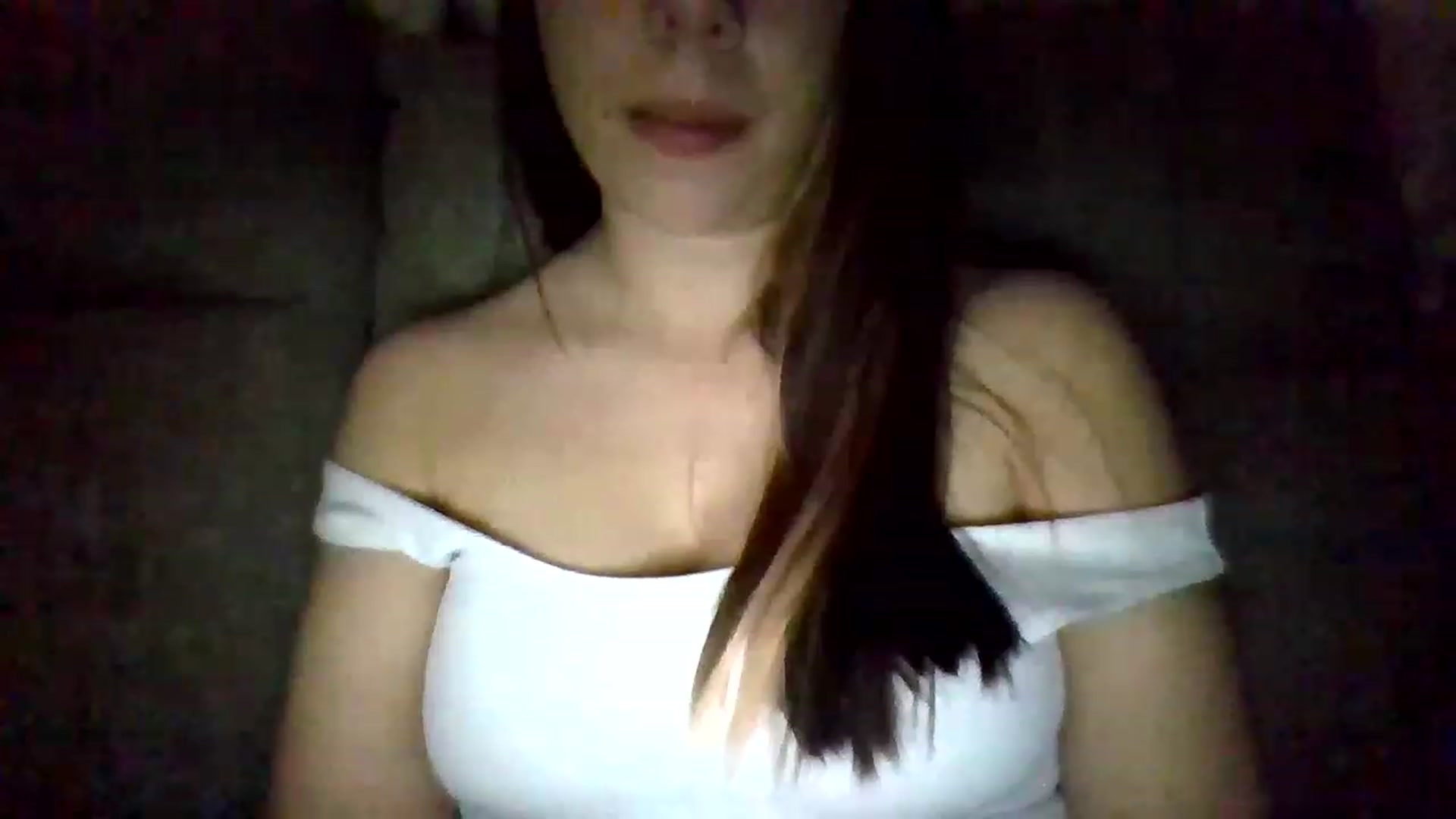 Gallery image thumbnail from KinleySweetie's myfreecams stream on, 03/13/2023, 03:58 image 14 of 20