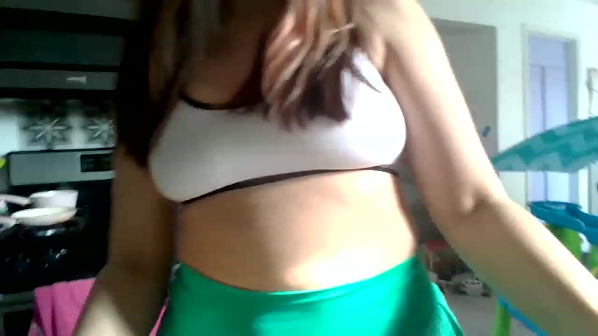 Gallery image thumbnail from KinleySweetie's myfreecams stream on, 04/03/2023, 20:40 image 13 of 20