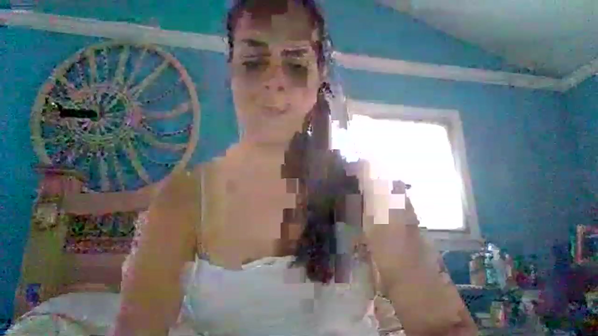 Gallery image thumbnail from KinleySweetie's myfreecams stream on, 04/17/2023, 17:01 image 20 of 20