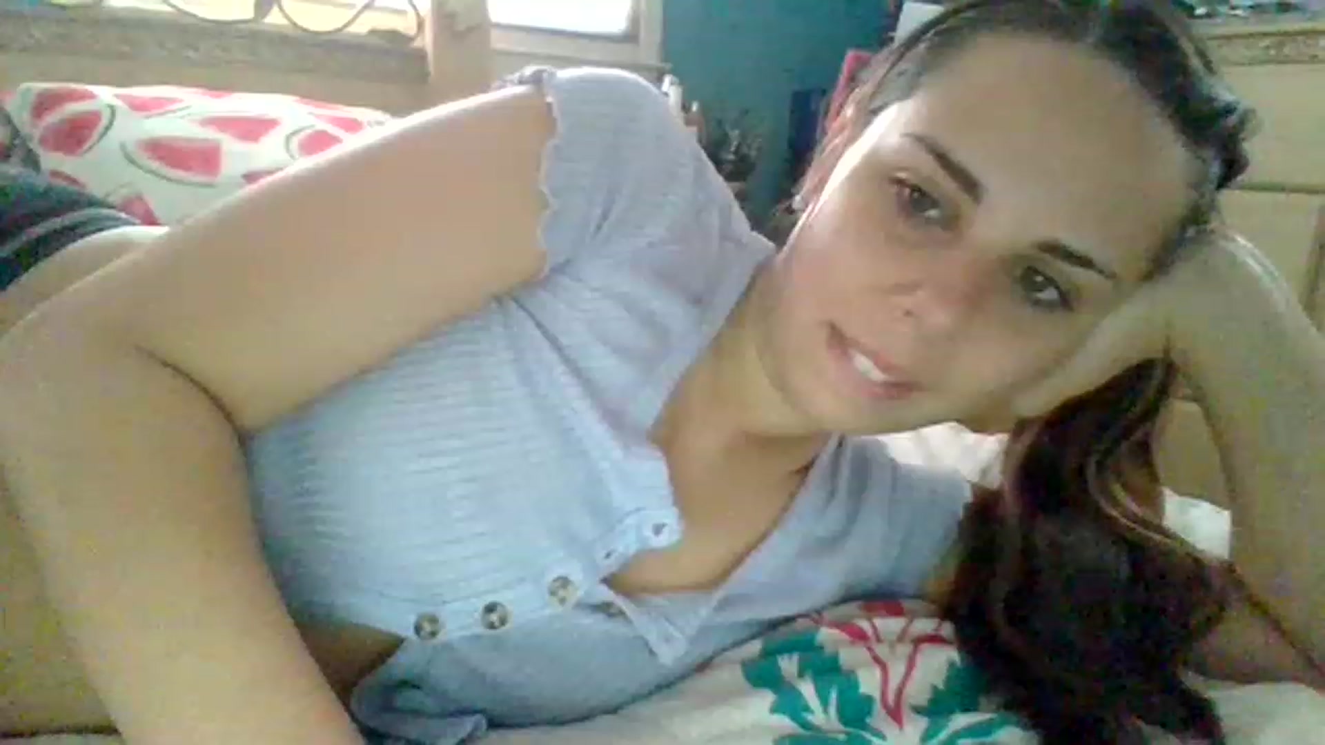 Gallery image thumbnail from KinleySweetie's myfreecams stream on, 04/18/2023, 13:28 image 10 of 20