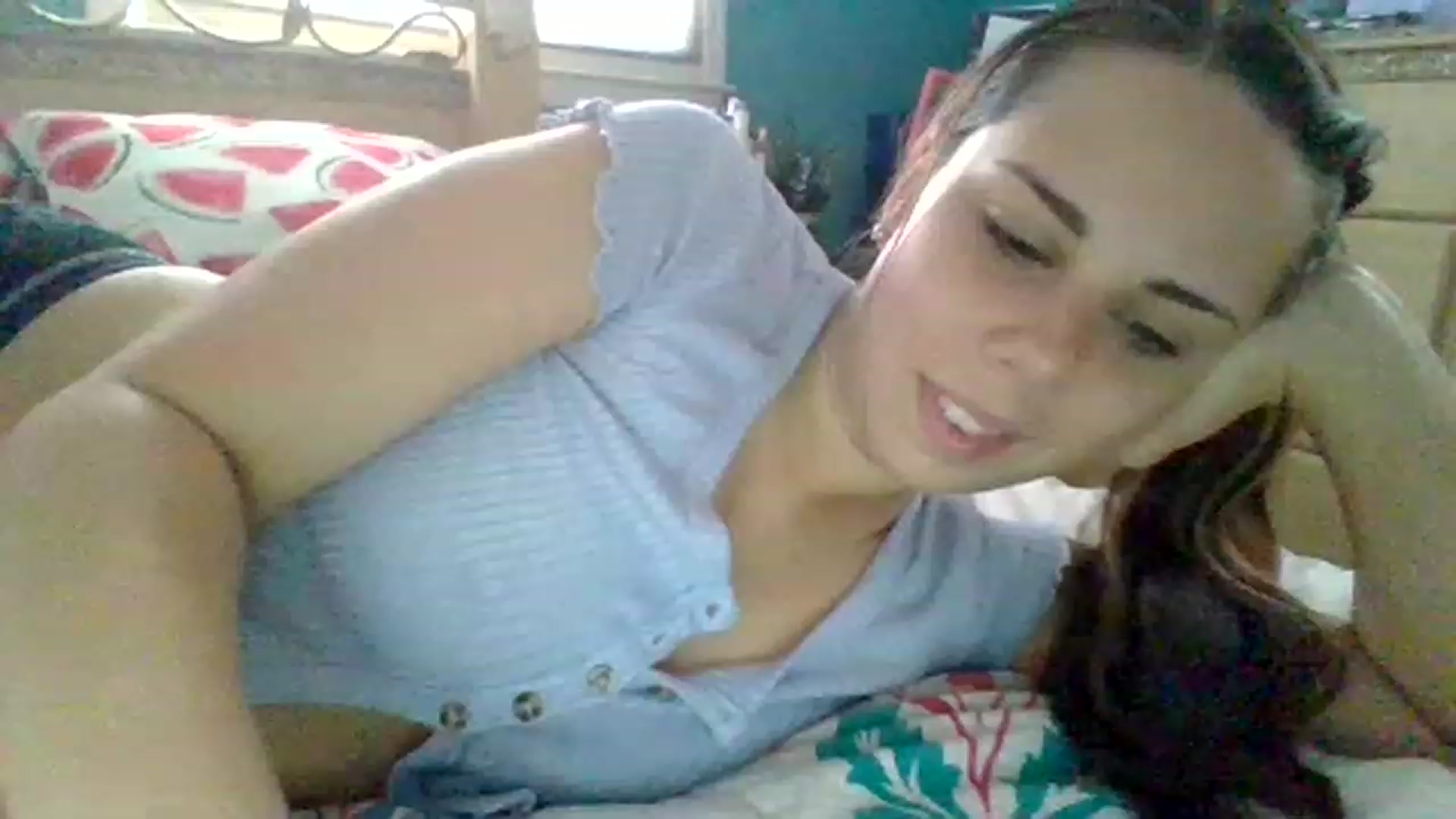 Gallery image thumbnail from KinleySweetie's myfreecams stream on, 04/18/2023, 13:28 image 9 of 20
