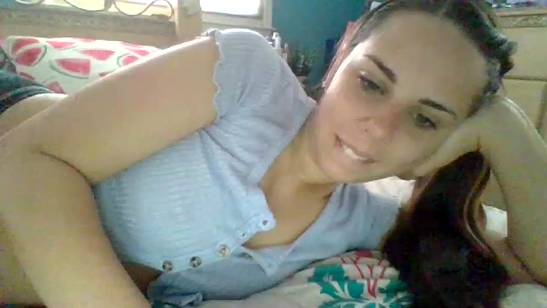 Gallery image thumbnail from KinleySweetie's myfreecams stream on, 04/18/2023, 13:28 image 7 of 20
