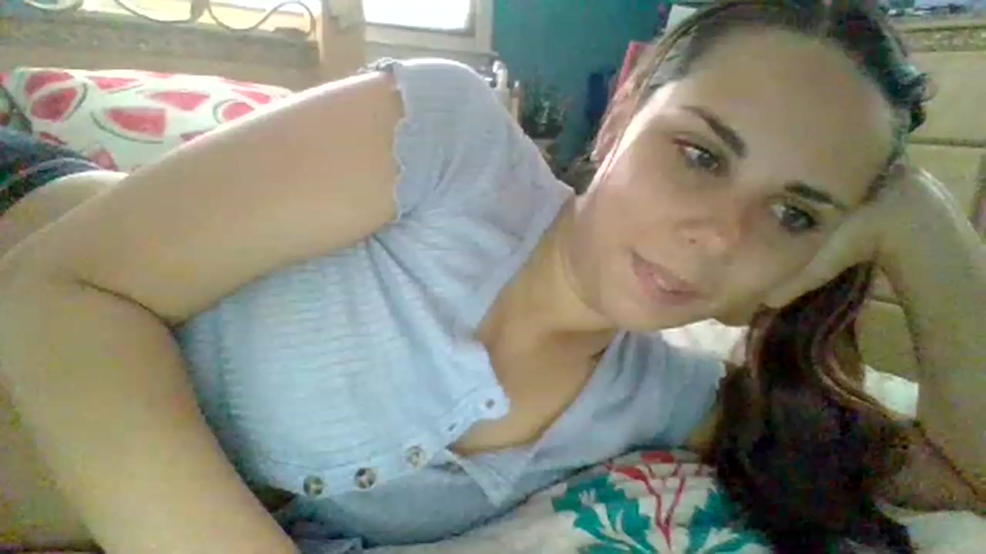 Gallery image thumbnail from KinleySweetie's myfreecams stream on, 04/18/2023, 13:28 image 8 of 20