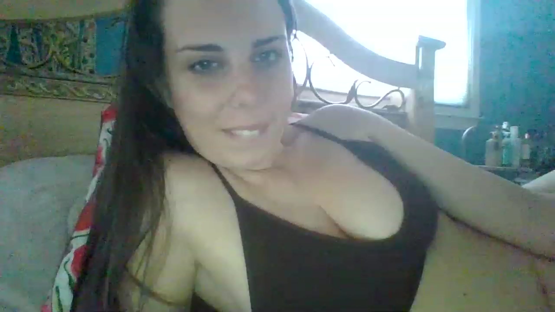 Gallery image thumbnail from KinleySweetie's myfreecams stream on, 04/21/2023, 14:22 image 19 of 20
