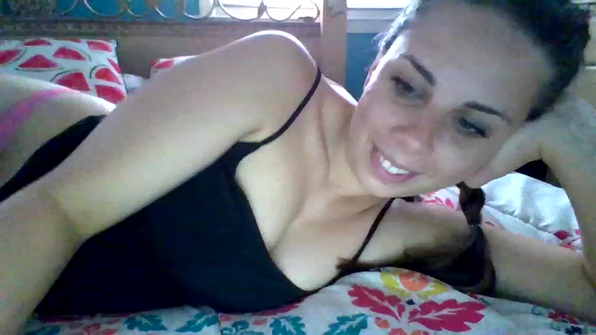 Gallery image thumbnail from KinleySweetie's myfreecams stream on, 04/27/2023, 18:19 image 9 of 20