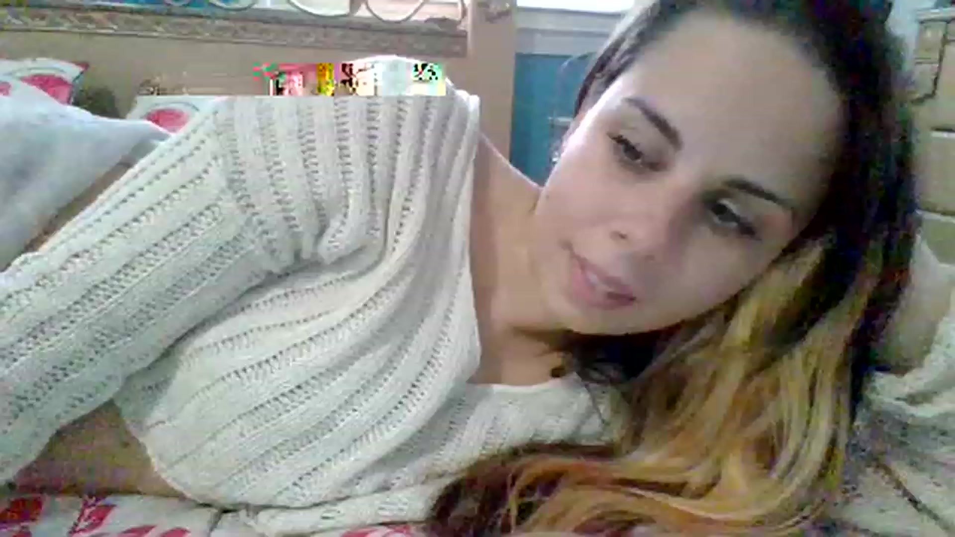 Gallery image thumbnail from KinleySweetie's myfreecams stream on, 05/02/2023, 17:08 image 5 of 20