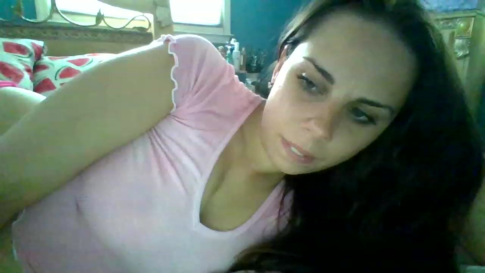 Gallery image thumbnail from KinleySweetie's myfreecams stream on, 05/11/2023, 18:17 image 1 of 20