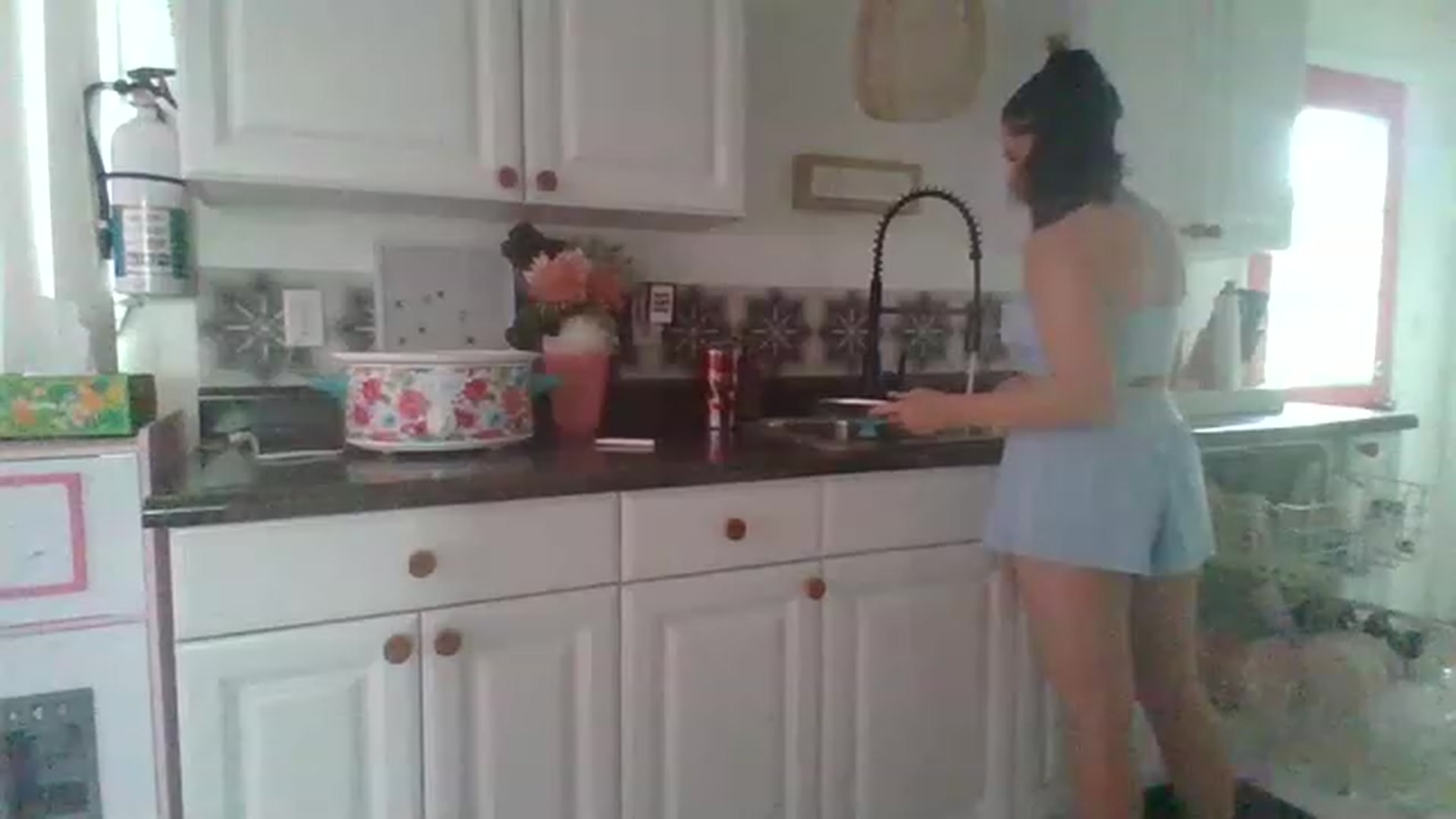Gallery image thumbnail from KinleySweetie's myfreecams stream on, 05/16/2023, 20:58 image 11 of 20