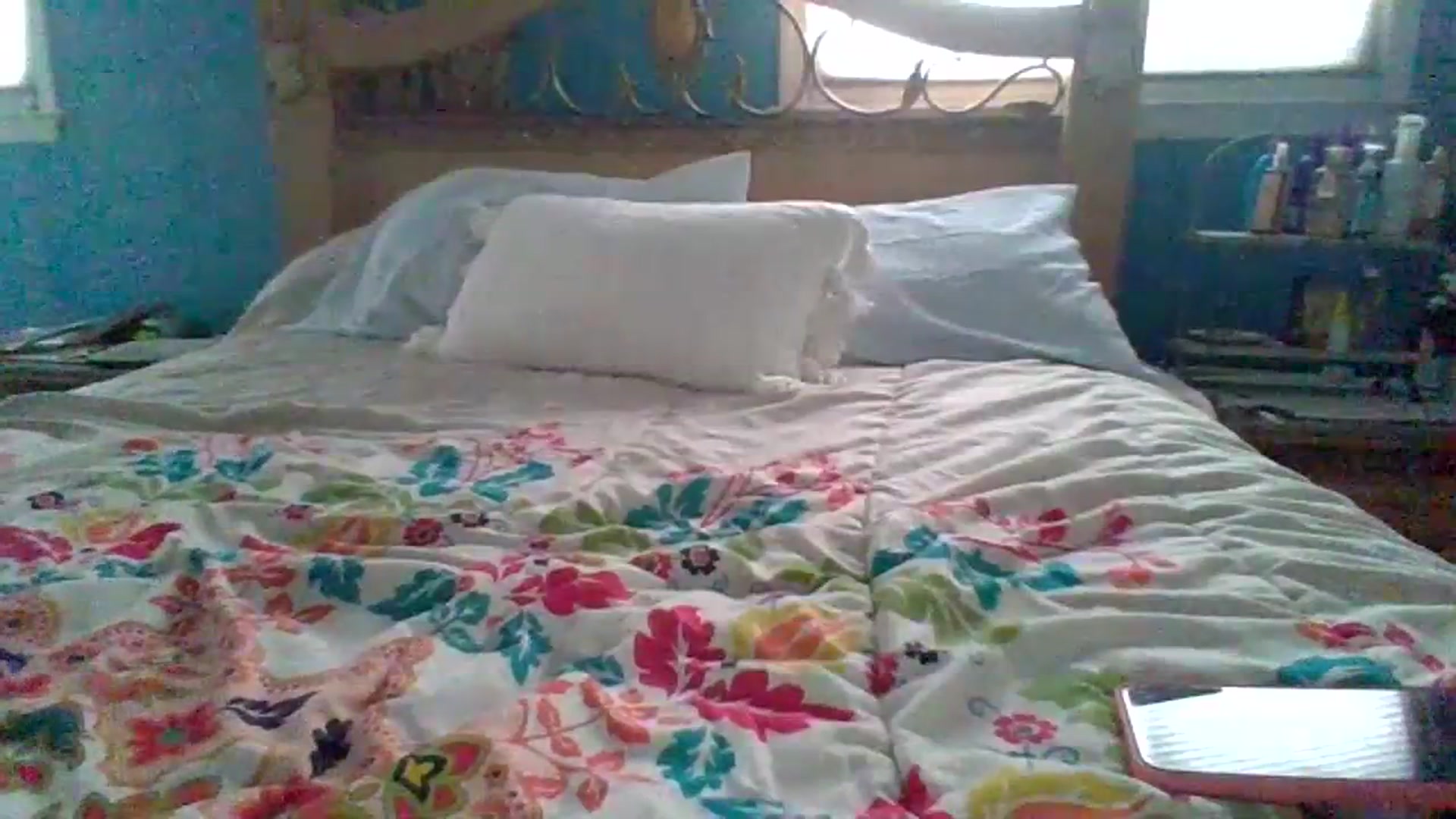 Gallery image thumbnail from KinleySweetie's myfreecams stream on, 07/10/2023, 14:30 image 15 of 20