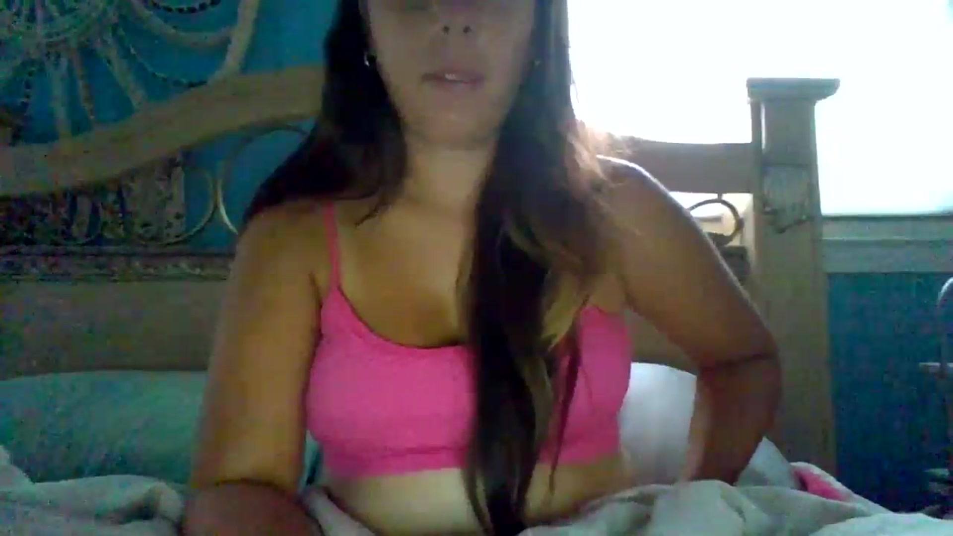 Gallery image thumbnail from KinleySweetie's myfreecams stream on, 08/10/2024, 11:53 image 5 of 20