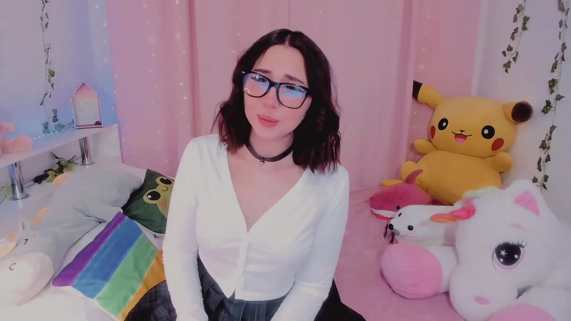 Gallery image thumbnail from KipaHimari's myfreecams stream on, 11/22/2022, 01:05 image 20 of 20