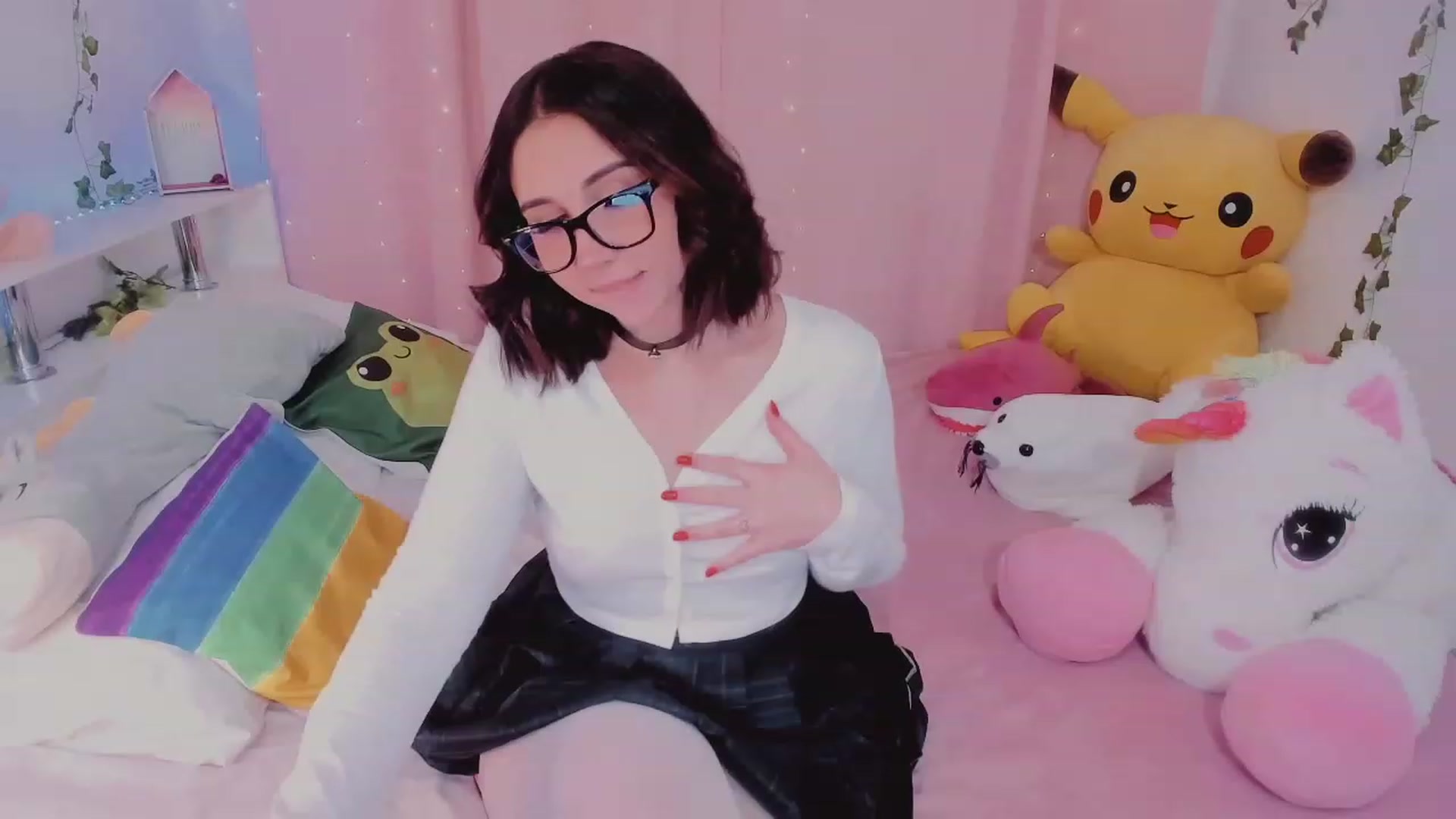Gallery image thumbnail from KipaHimari's myfreecams stream on, 11/22/2022, 01:05 image 10 of 20
