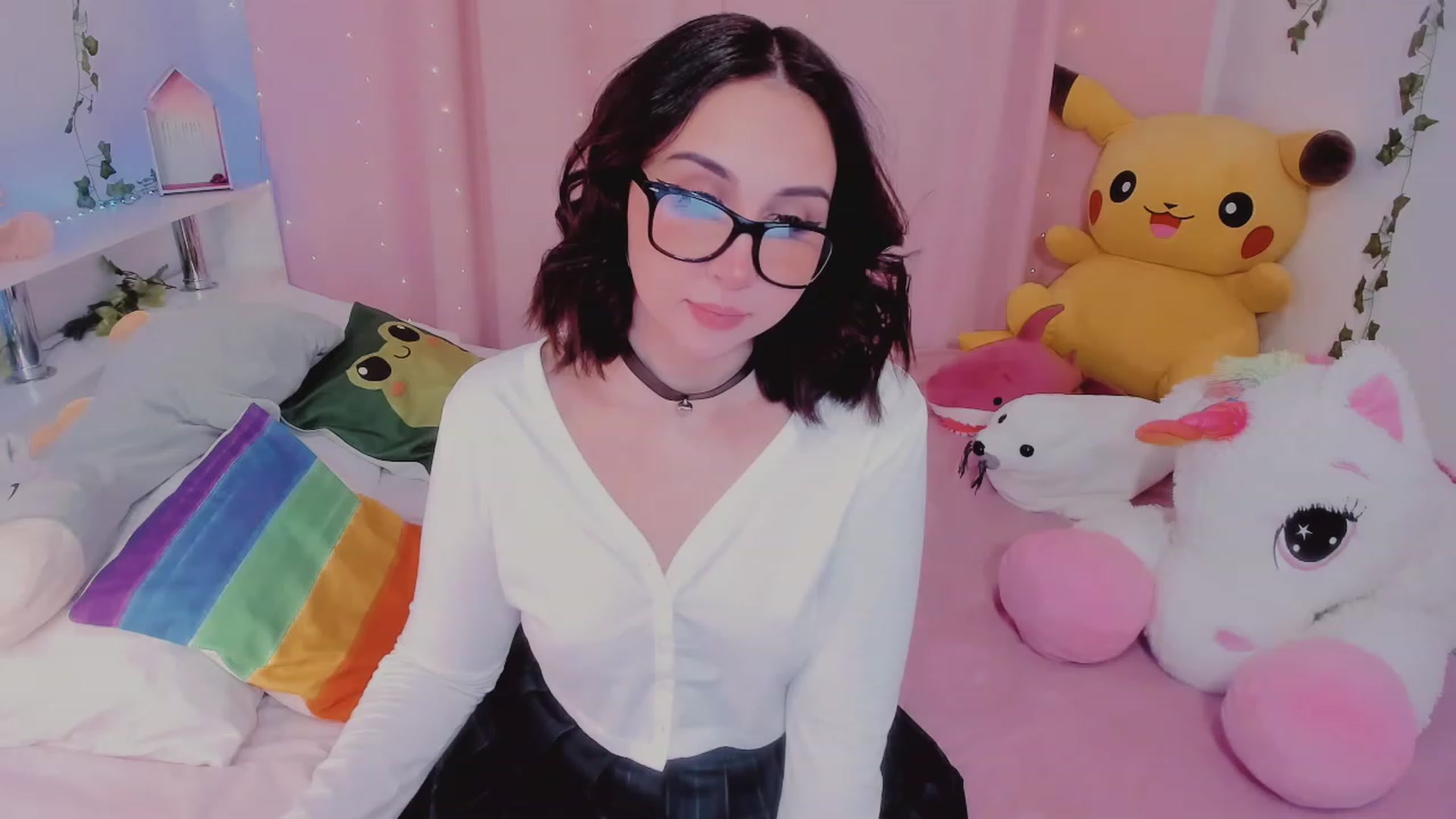 Gallery image thumbnail from KipaHimari's myfreecams stream on, 11/22/2022, 01:05 image 5 of 20