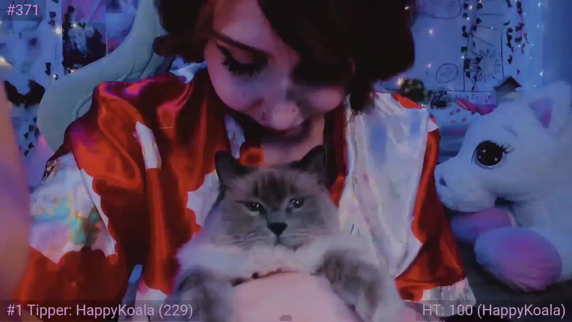 Gallery image thumbnail from KipaHimari's myfreecams stream on, 05/20/2024, 01:38 image 3 of 20
