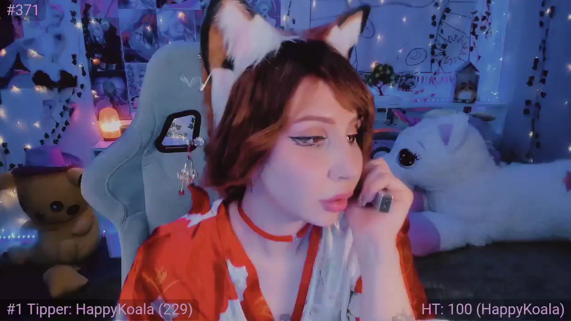 Gallery image thumbnail from KipaHimari's myfreecams stream on, 05/20/2024, 01:38 image 2 of 20