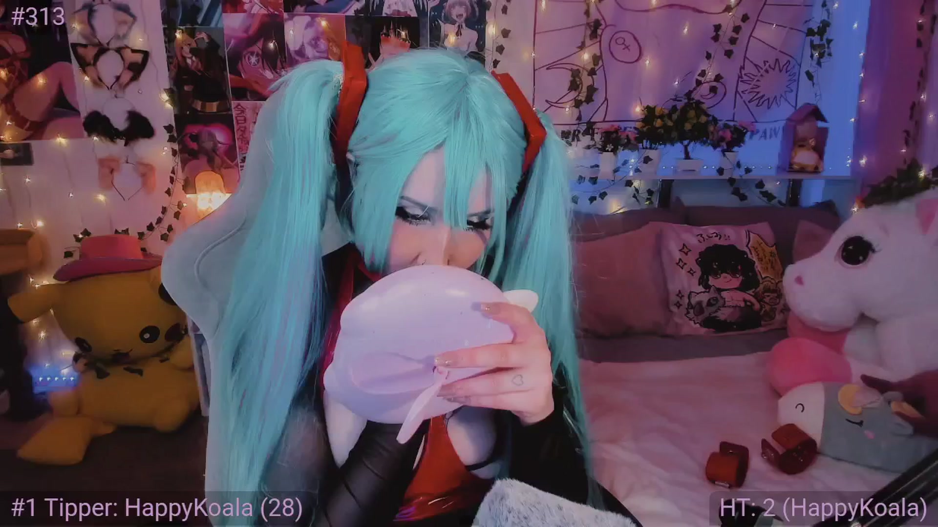 Gallery image thumbnail from KipaHimari's myfreecams stream on, 05/29/2024, 03:26 image 2 of 20