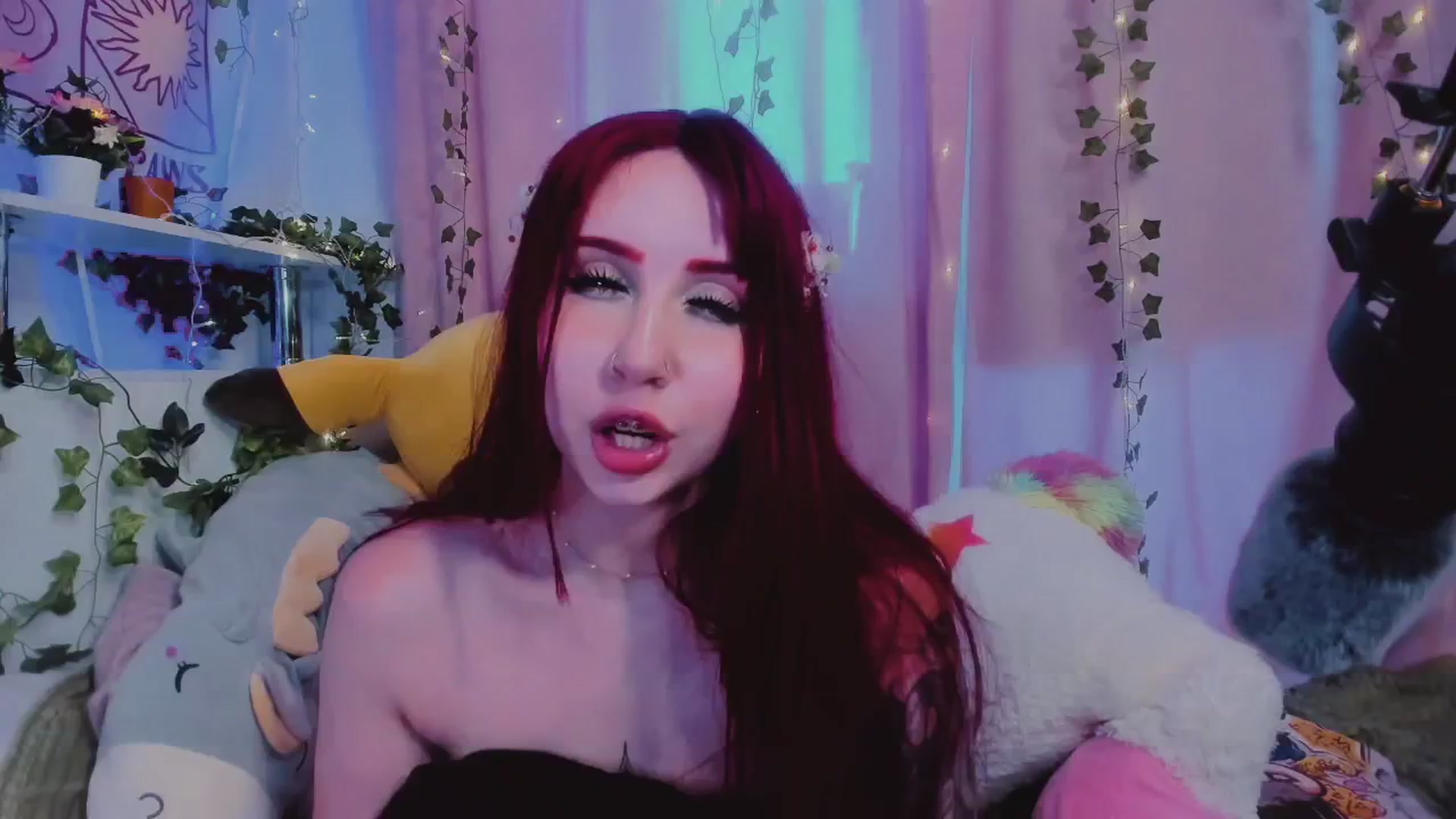 Gallery image thumbnail from KipaHimari's myfreecams stream on, 06/02/2024, 03:10 image 19 of 20